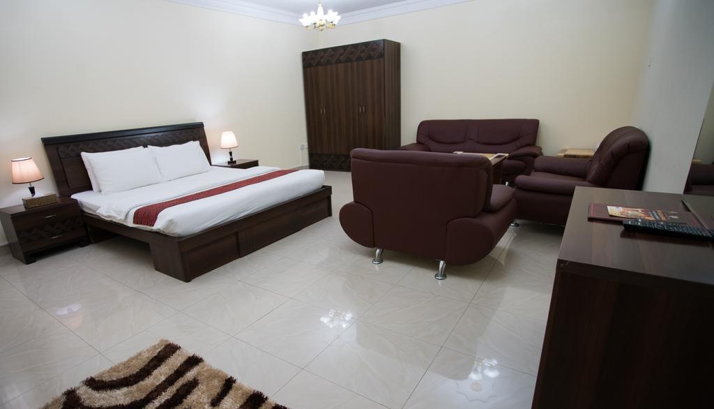 מוסקט Tiger Home Hotel Apartments מראה חיצוני תמונה