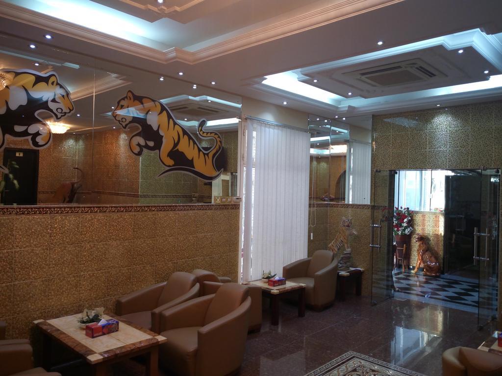 מוסקט Tiger Home Hotel Apartments מראה חיצוני תמונה