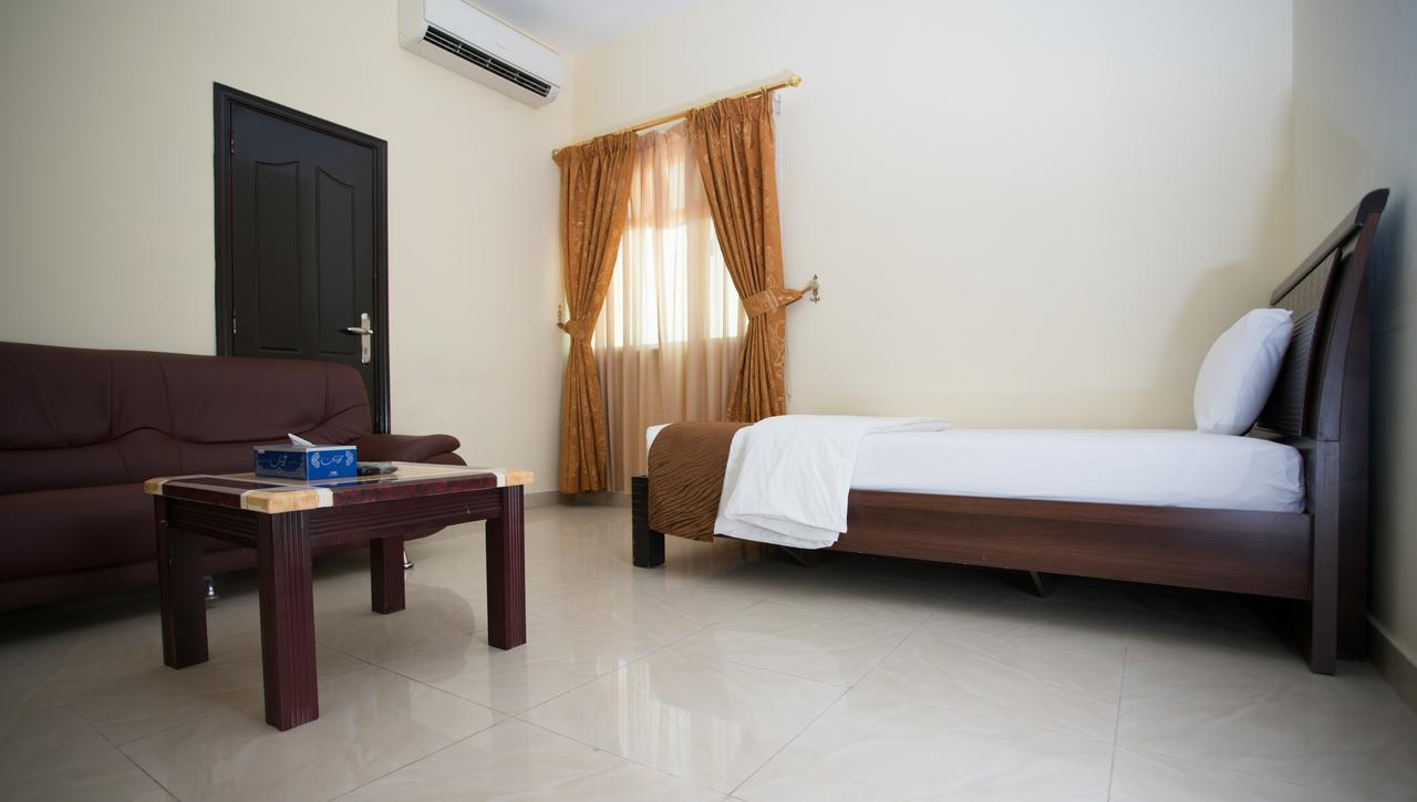 מוסקט Tiger Home Hotel Apartments מראה חיצוני תמונה