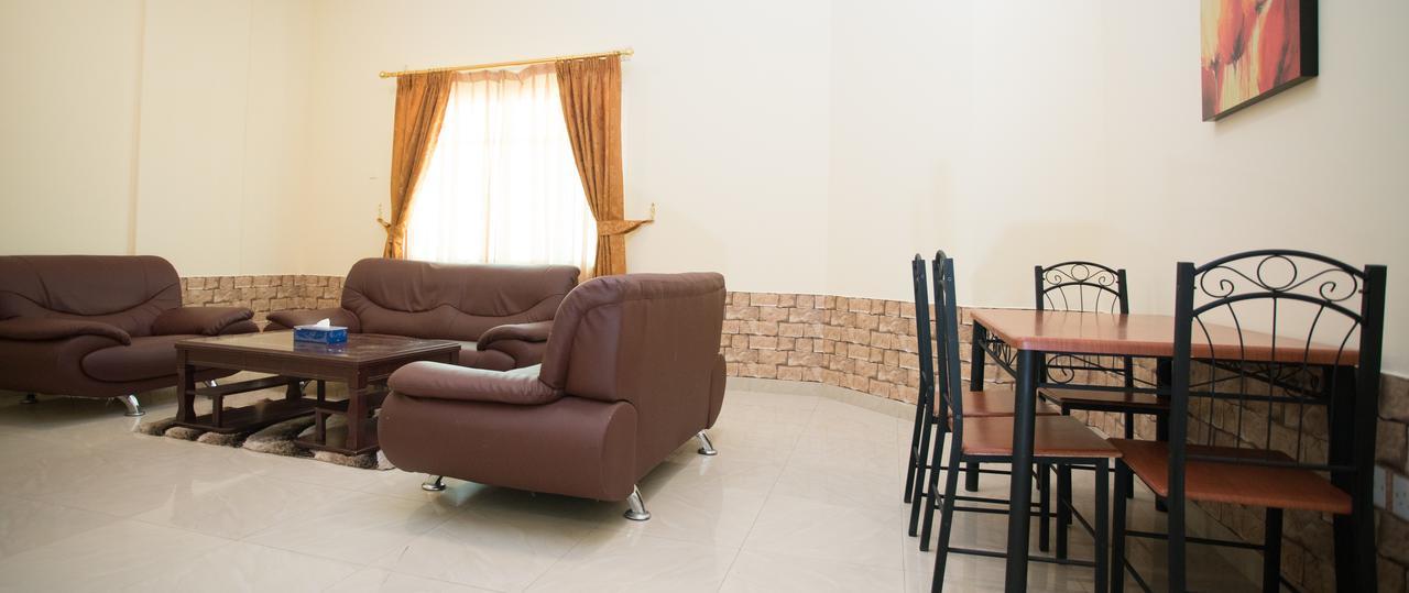 מוסקט Tiger Home Hotel Apartments מראה חיצוני תמונה