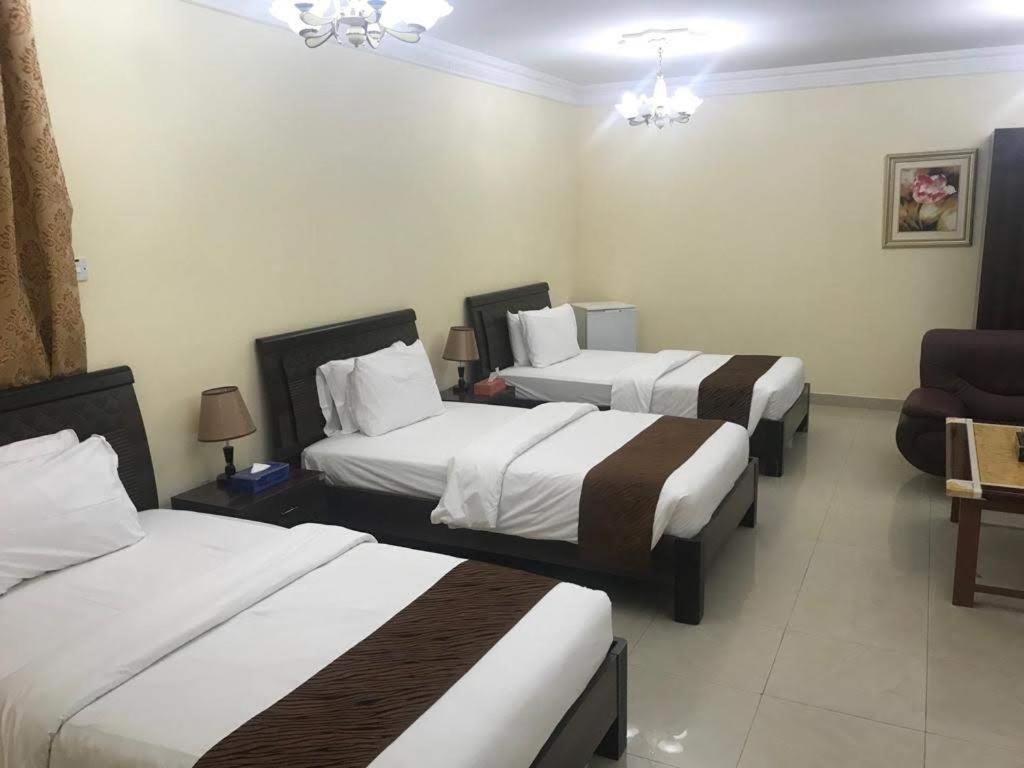 מוסקט Tiger Home Hotel Apartments מראה חיצוני תמונה